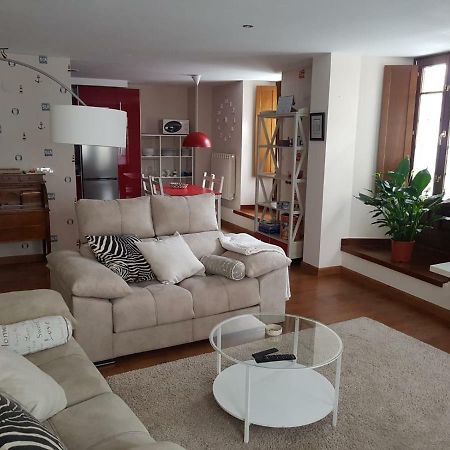 Apartamento Cine Colon Ribadeo Exterior foto