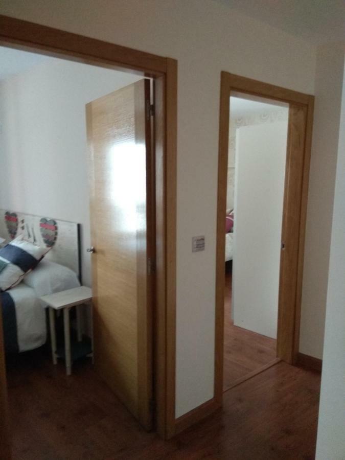 Apartamento Cine Colon Ribadeo Exterior foto