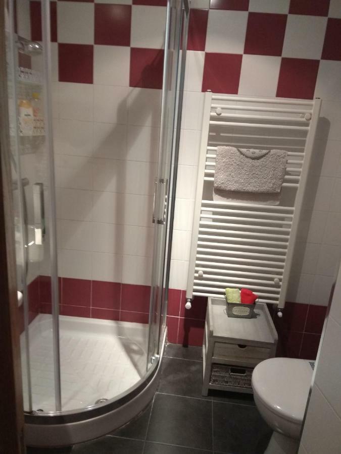 Apartamento Cine Colon Ribadeo Exterior foto
