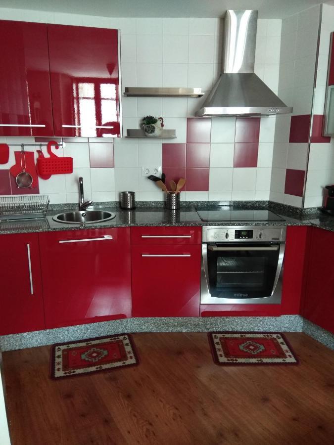 Apartamento Cine Colon Ribadeo Exterior foto