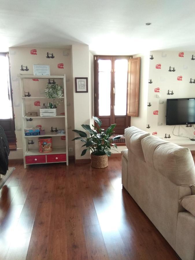 Apartamento Cine Colon Ribadeo Exterior foto